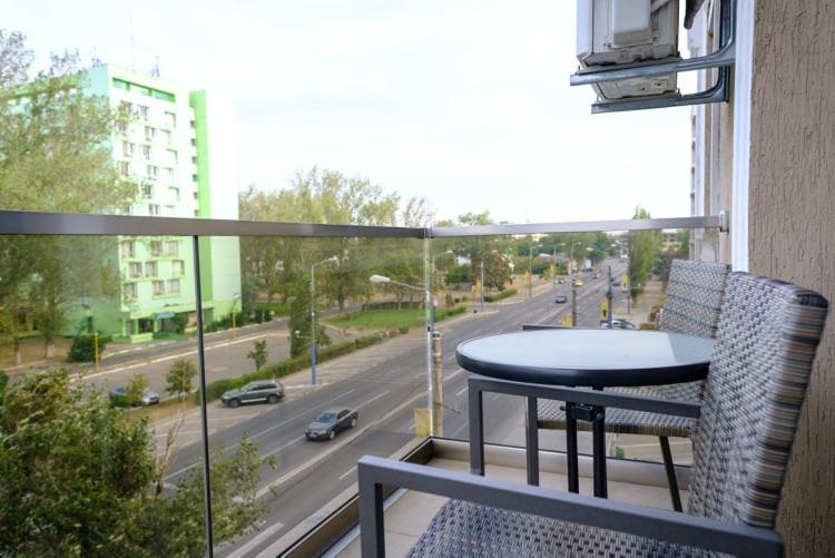 Apartment Nicole Apartament Solid House Mamaia